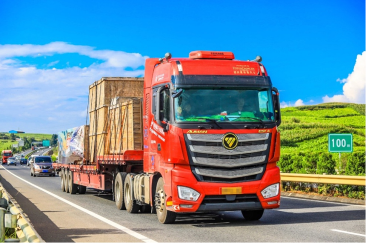 洞察公路货运发展趋势货运效率,司机结构,运输安全成最关键课题